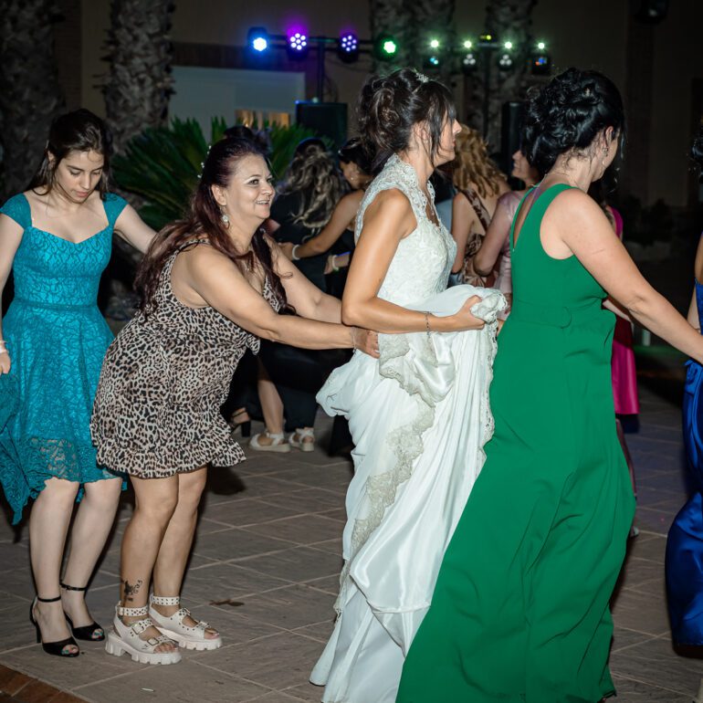 BODA PARTY DE NOCHE ALEXANDRA Y FLORIN EN Restaurante Tío Simón EN Calahorra LA RIOJA ESPAÑA