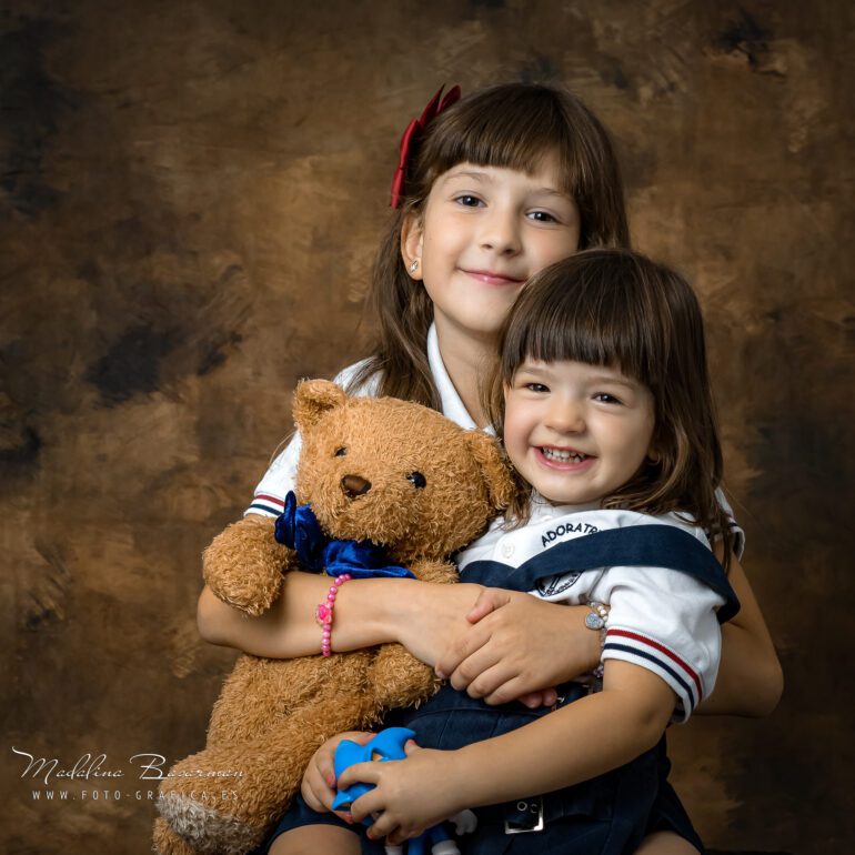 FOTOGRAFÍA INFANTIL FAMILIA SARMAS FOTÓGRAFO PROFESIONAL PARA NIÑOS Y BEBES EN LOGROÑO LARDERO LA RIOJA Y ESPAÑA