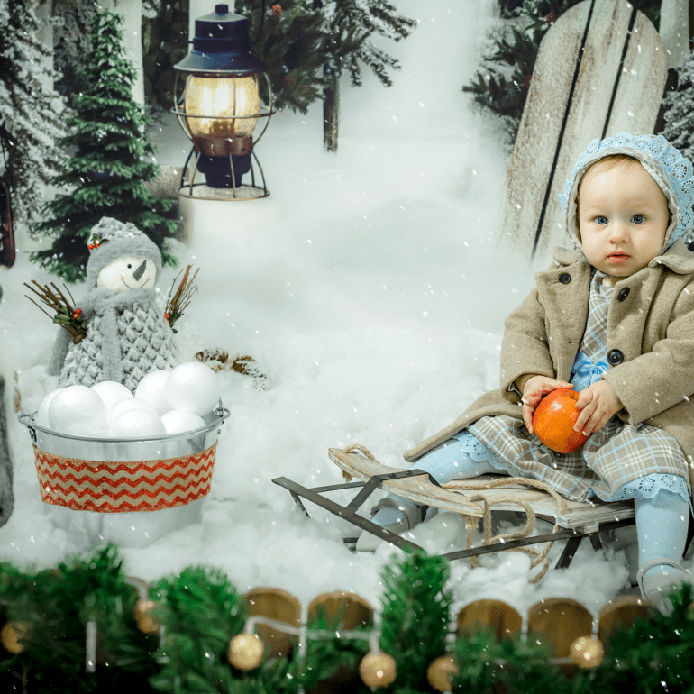 FOTOGRAFÍA NAVIDEÑA CON VICTORIA FOTOGRAFÍA DE NAVIDAD EN LOGROÑO LARDERO LA RIOJA Y ESPAÑA
