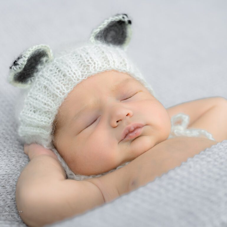 FOTOGRAFÍA NEWBORN MIGUEL FOTOGRAFÍA DE RECIÉN NACIDOS EN LOGROÑO LARDERO LA RIOJA Y ESPAÑA