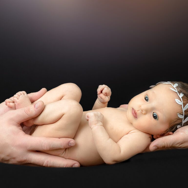 FOTOGRAFÍA NEWBORN VICTORIA MIHALACHE FOTOGRAFÍA DE RECIÉN NACIDOS EN LOGROÑO LARDERO LA RIOJA Y ESPAÑA