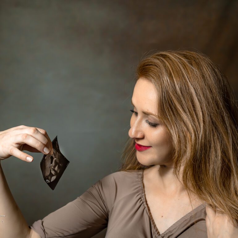 SESIÓN ARTÍSTICA DE FOTOS DE EMBARAZO CON VILNES FOTOGRAFÍA DE MATERNIDAD EN LOGROÑO LARDERO LA RIOJA Y ESPAÑA