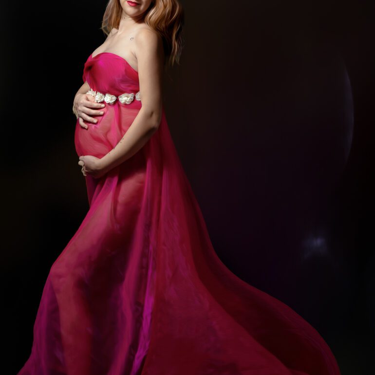 SESIÓN ARTÍSTICA DE FOTOS DE EMBARAZO CON VILNES FOTOGRAFÍA DE MATERNIDAD EN LOGROÑO LARDERO LA RIOJA Y ESPAÑA
