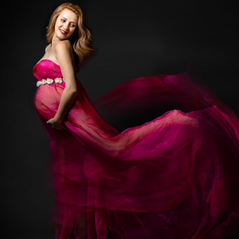 SESIÓN ARTÍSTICA DE FOTOS DE EMBARAZO CON VILNES FOTOGRAFÍA DE MATERNIDAD EN LOGROÑO LARDERO LA RIOJA Y ESPAÑA