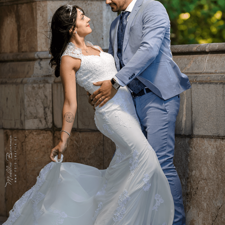SESIÓN ARTÍSTICA DE FOTOS POSTBODA CON ALEXANDRA Y FLORIN FOTÓGRAFOS PROFESIONALES DE BODAS EN LOGROÑO LARDERO LA RIOJA Y ESPAÑA