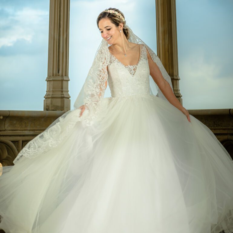 SESIÓN ARTÍSTICA DE FOTOS POSTBODA CON ROXANA Y OLIMPIU FOTÓGRAFOS PROFESIONALES DE BODAS EN LOGROÑO LARDERO LA RIOJA Y ESPAÑA