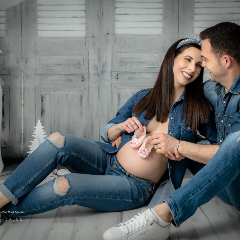 SESIÓN DE FOTOS DE PREMAMÁ CON TEODORA Y PAUL FOTOGRAFÍA DE EMBARAZO EN LOGROÑO LARDERO LA RIOJA Y ESPAÑA