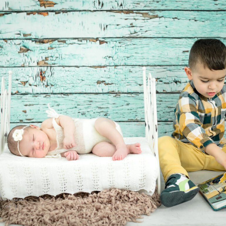 SESIÓN DE FOTOS DE RECIÉN NACIDOS CON ARIANNA DE BURGOS FOTOGRAFÍA NEWBORN EN LOGROÑO LARDERO LA RIOJA Y ESPAÑA