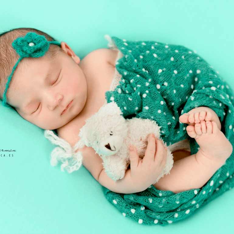 SESIÓN DE FOTOS DE RECIÉN NACIDOS CON ARIANNA DE BURGOS FOTOGRAFÍA NEWBORN EN LOGROÑO LARDERO LA RIOJA Y ESPAÑA