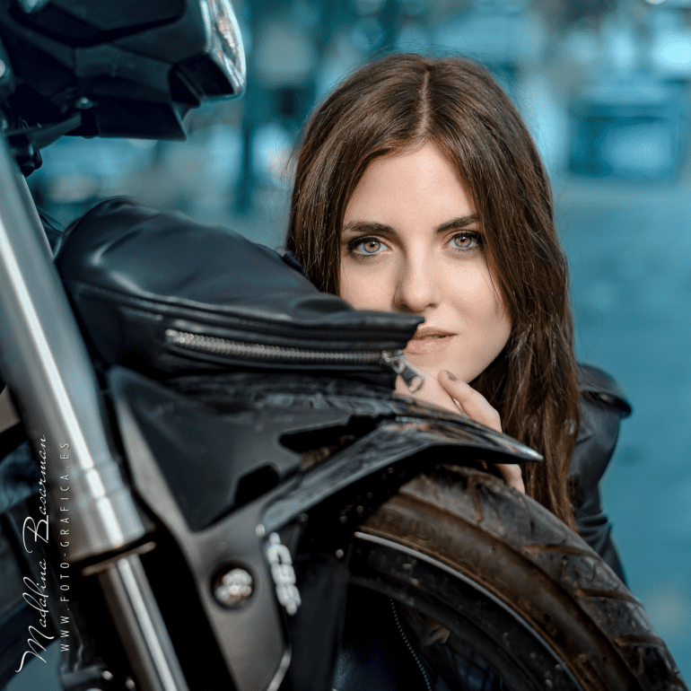 SESIÓN DE FOTOS DE RETRATO PARA ADOLESCENTES CON IONELA FOTOGRAFÍA DE RETRATO EN LOGROÑO LARDERO LA RIOJA Y ESPAÑA