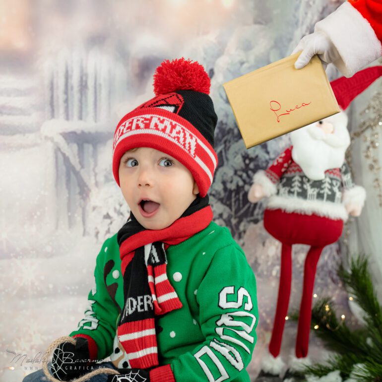 SESIÓN DE FOTOS NAVIDEÑAS CON LUCA ARTIC FOTOGRAFÍA DE NAVIDAD EN LOGROÑO LARDERO LA RIOJA Y ESPAÑA