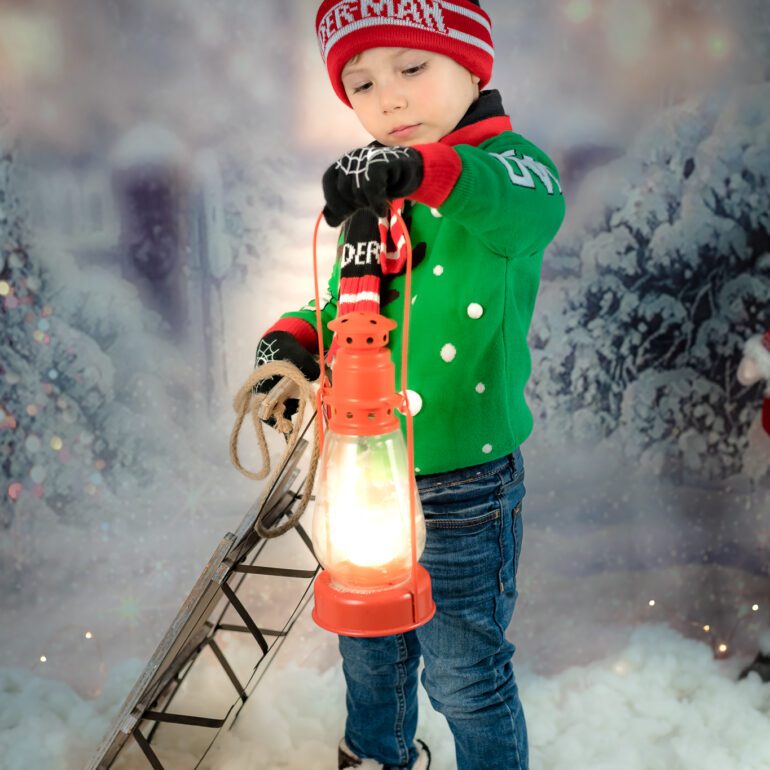 SESIÓN DE FOTOS NAVIDEÑAS CON LUCA ARTIC FOTOGRAFÍA DE NAVIDAD EN LOGROÑO LARDERO LA RIOJA Y ESPAÑA