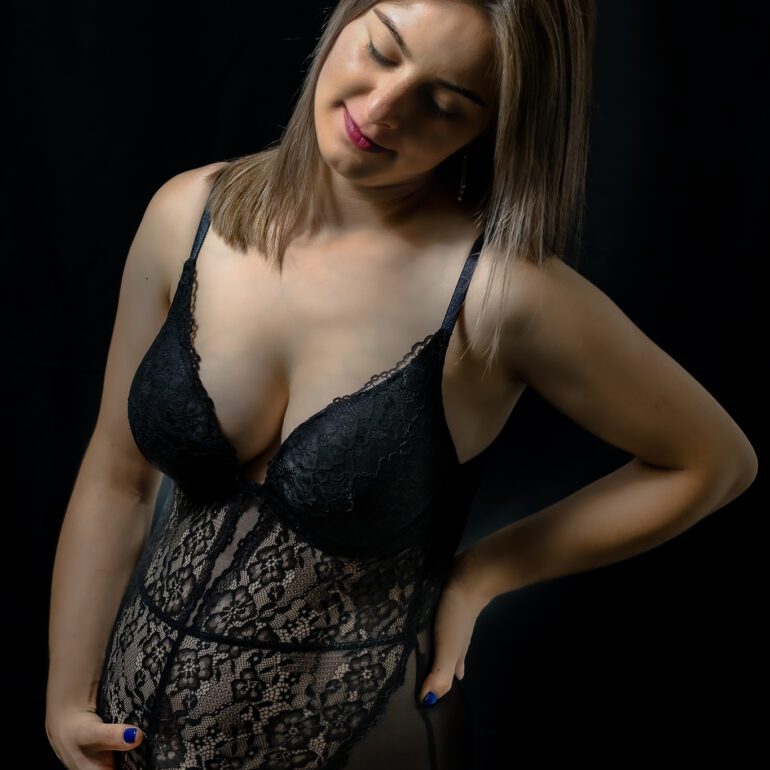 SESIÓN DE MATERNIDAD CON ANDREEA RADU Y ANTONIA FOTOGRAFÍA DE EMBARAZO EN LOGROÑO LARDERO LA RIOJA Y ESPAÑA FOTOGRAFÍAS DE EMBARAZADAS