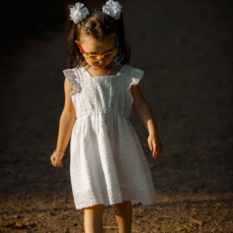 Fotografía Infantil LUCAS SMASH THE WATERMELON Sesión Smash The Cake en Naturaleza