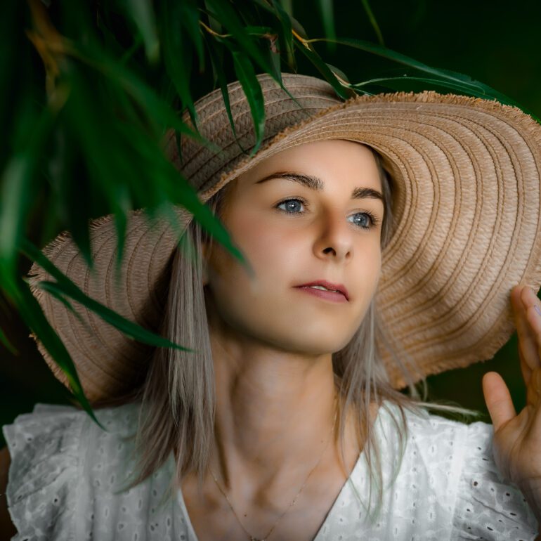 Fotografía Infantil LUCAS SMASH THE WATERMELON Sesión Smash The Cake en Naturaleza