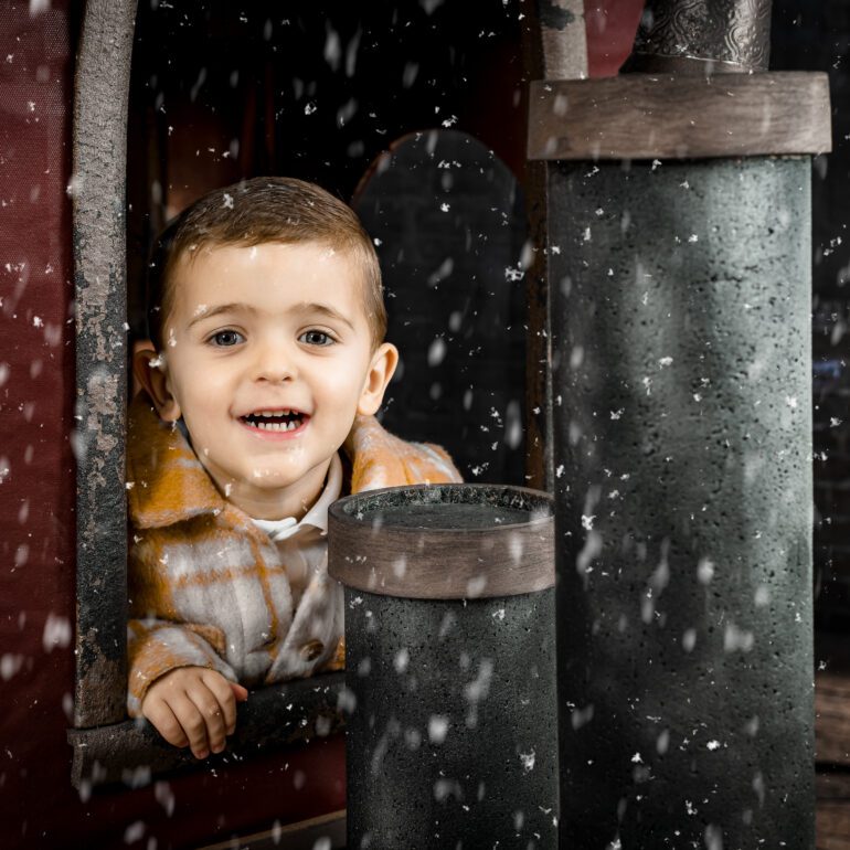 Sesion de Navidad Polar Express Estudio de Fotografía Madalina Basarman en Logroño