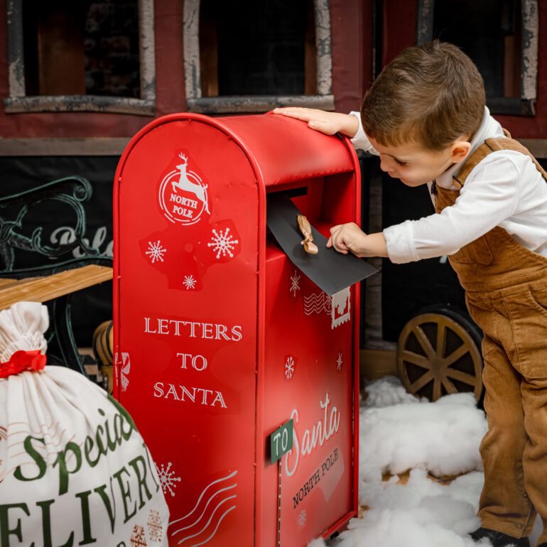 Sesion de Navidad Polar Express Estudio de Fotografía Madalina Basarman en Logroño