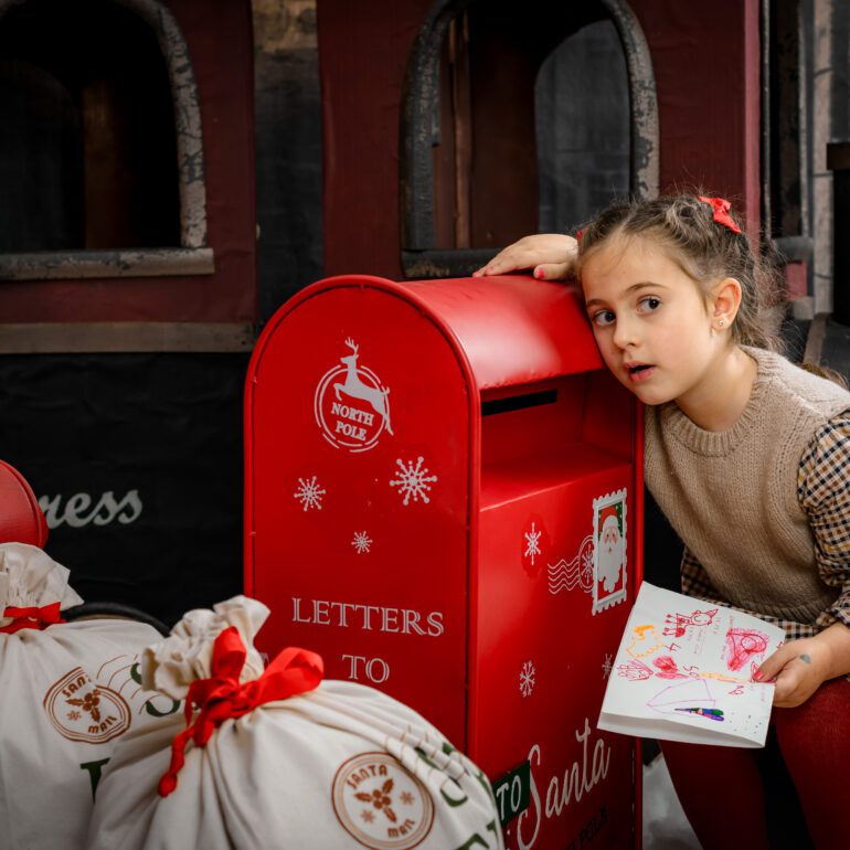Sesion de Navidad Polar Express Estudio de Fotografía Madalina Basarman en Logroño
