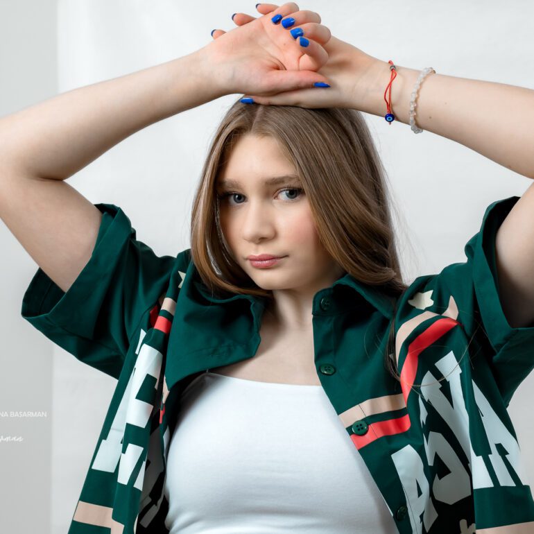 book modelos Adelina