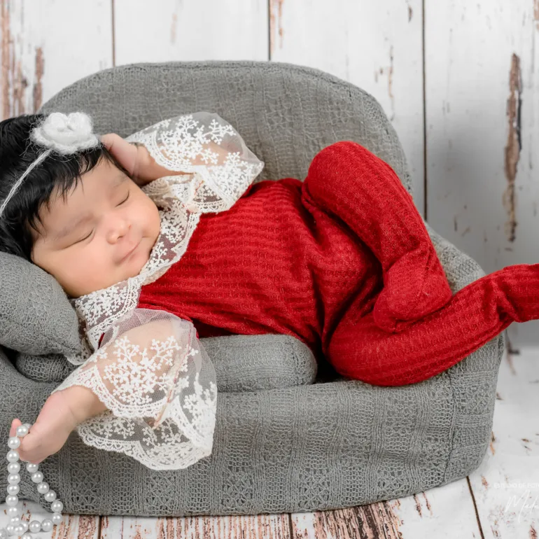 ARIANNE NEWBORN ESTUDIO DE FOTOGRAFIA MADALINA BASARMAN