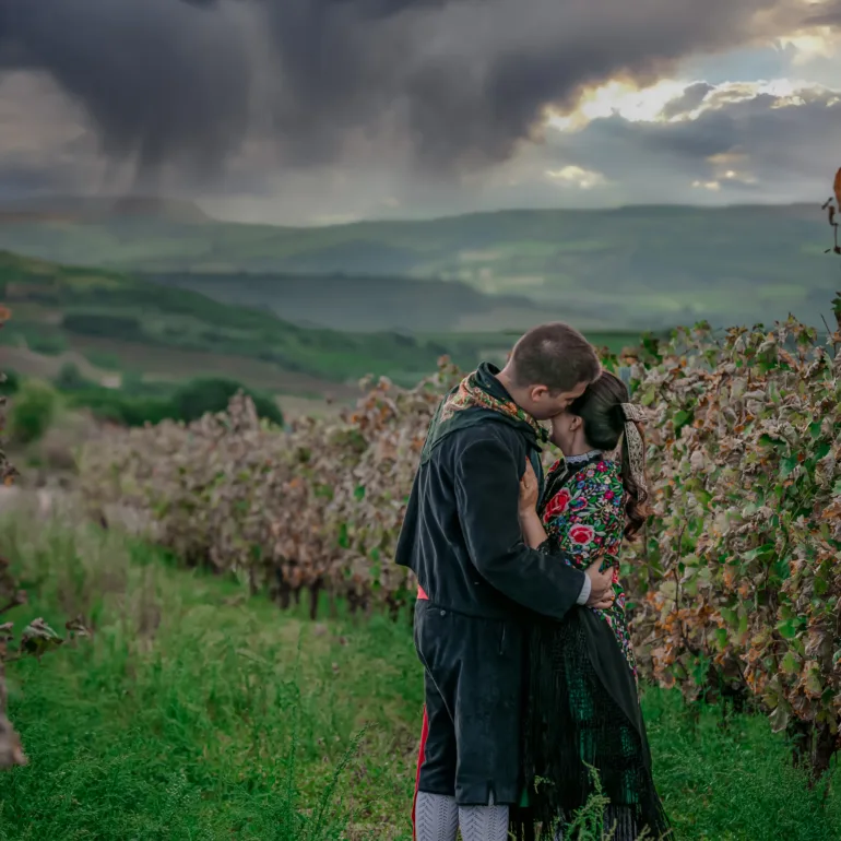 Sesion preboda Save the date Magdalena y Beny vendimiadores