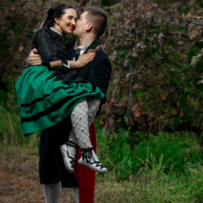 Sesion preboda Save the date Magdalena y Beny vendimiadores