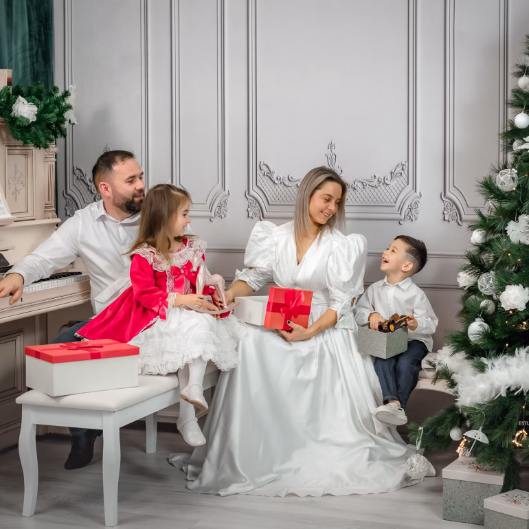 Antonia Lucas Andreea Radu Mon Jolie Noel Navidenas sesion foto navidad ()