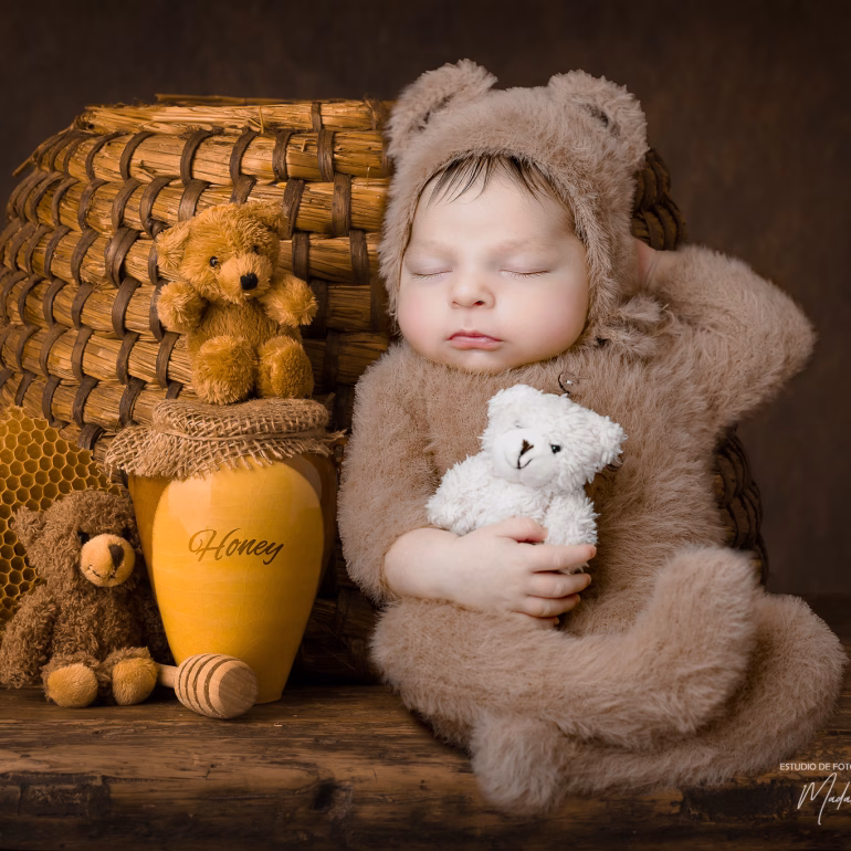 sesion foto recien nacido Martin Octavian newborn ()